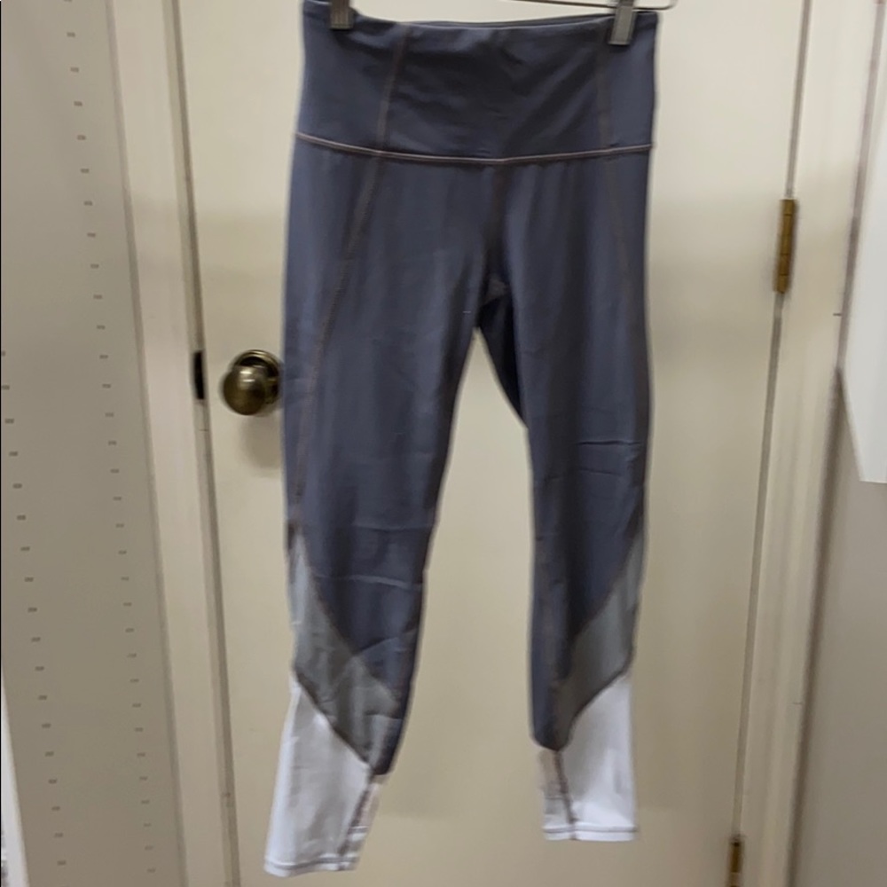 Athleta size xs color block tight
